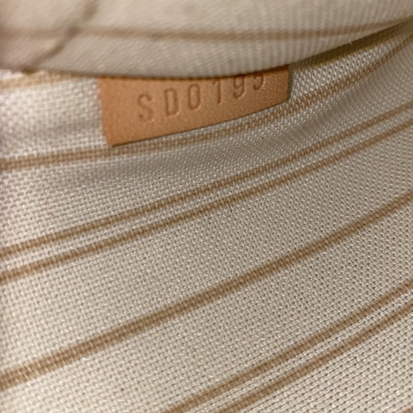 Louis Vuitton Neverfull MM - Picture 5 of 15